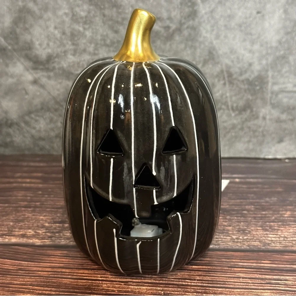 Set of 3 Target Bullseye Halloween 2022 Ceramic LED Light Up Pumpkins